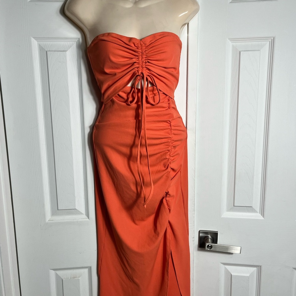 Elegant Orange Strapless Dress